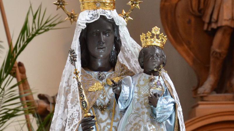 Schwarze-Muttergottes