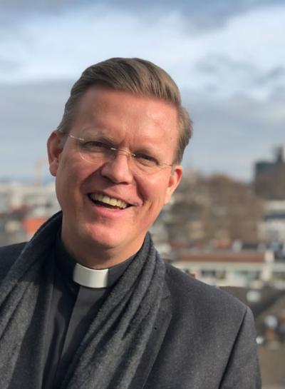 Leitender Pfarrer und Domkapitular Dr. Dominik Meiering